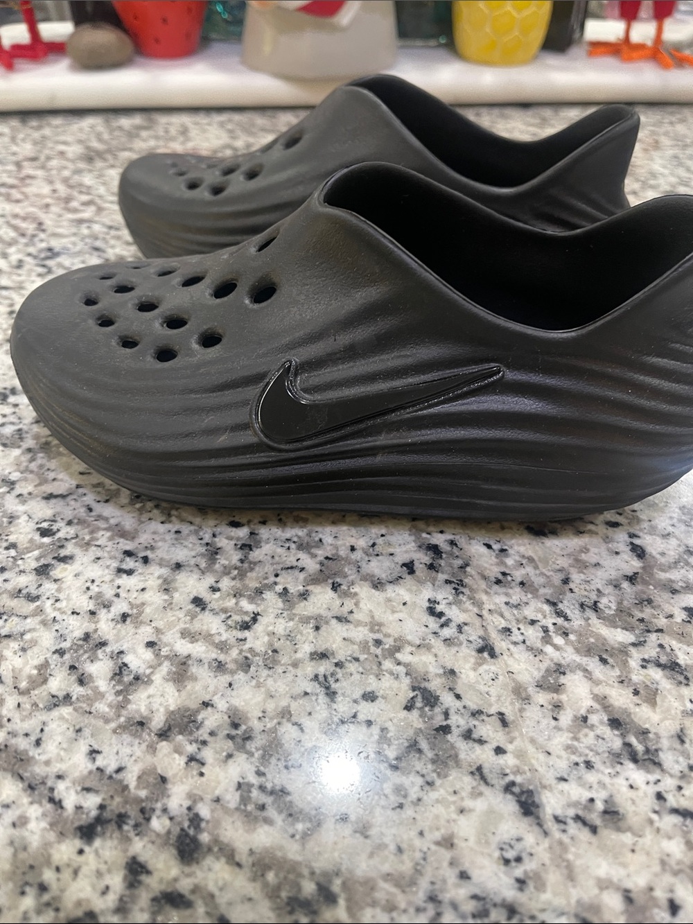 nike reactx rejuven8 youth size 2Y